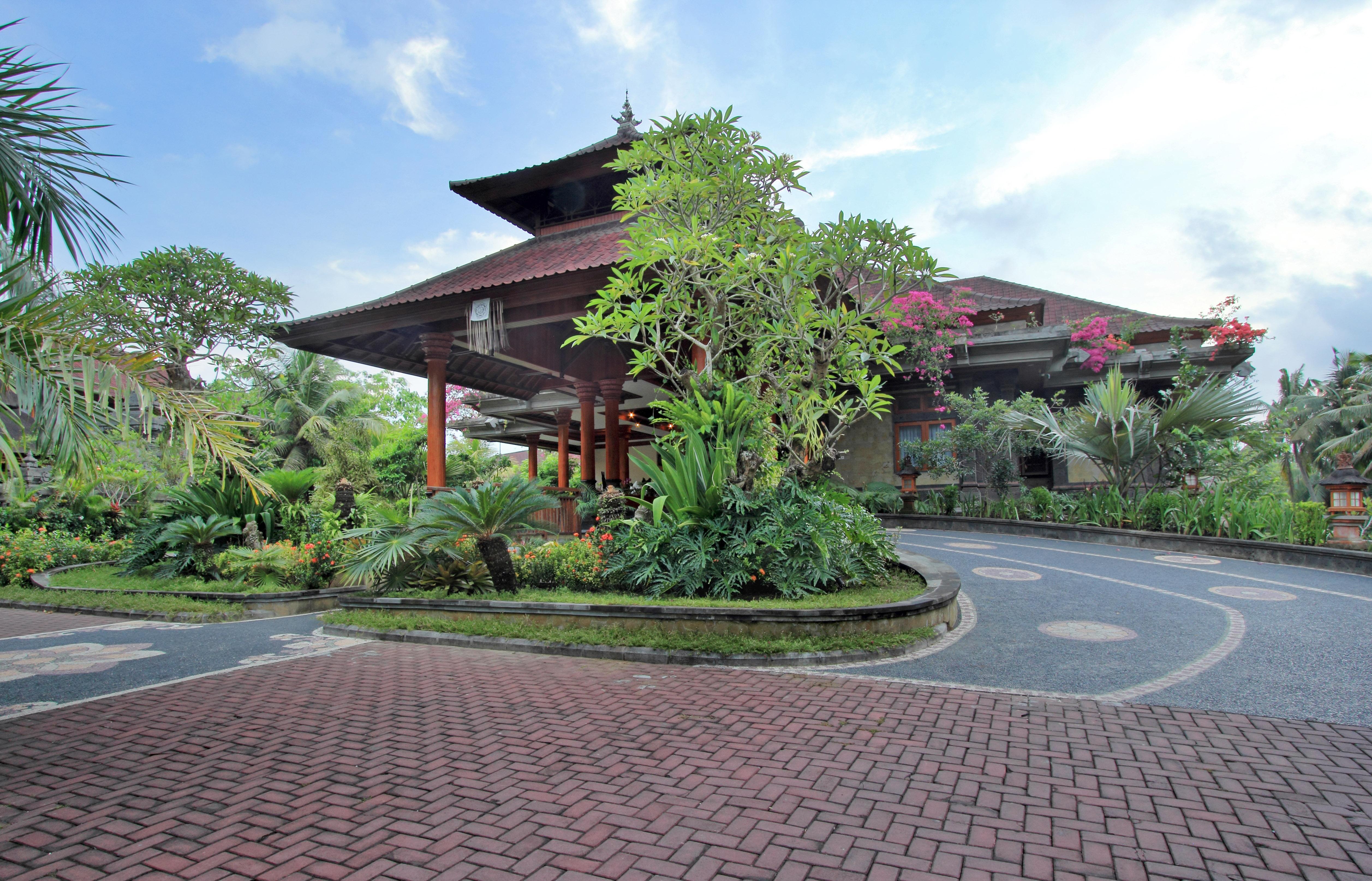 Bhuwana Ubud Hotel And Farming Exterior photo