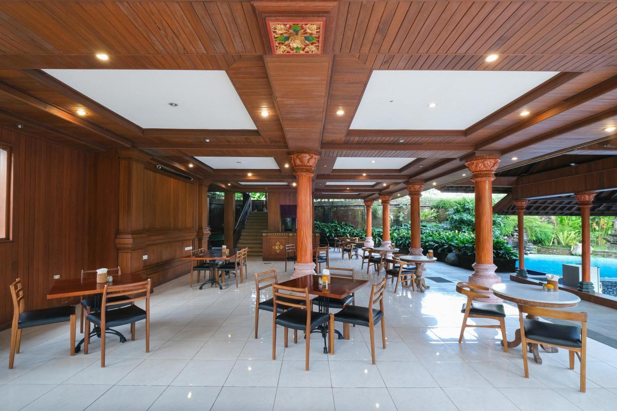 Bhuwana Ubud Hotel And Farming Exterior photo